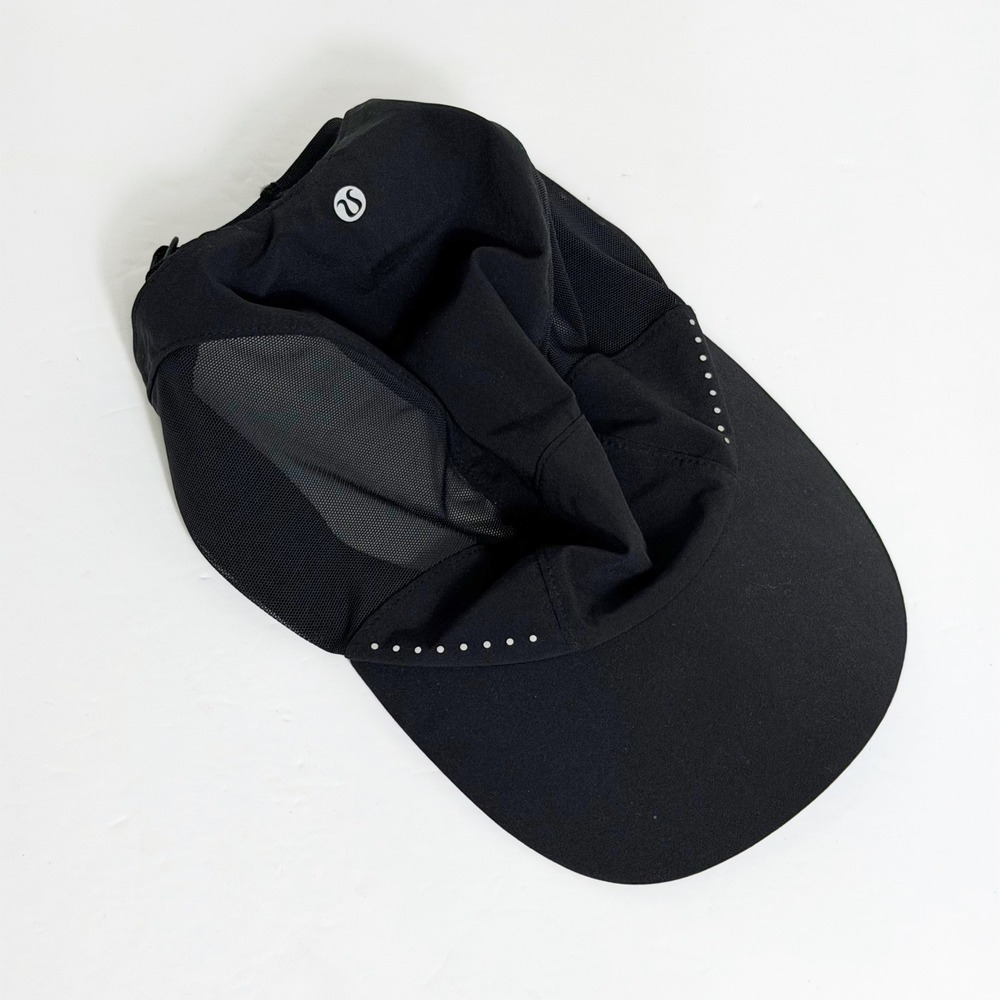 Lululemon Running Hat Women OS Black Fast and Free Mesh Reflective Athletic Cap